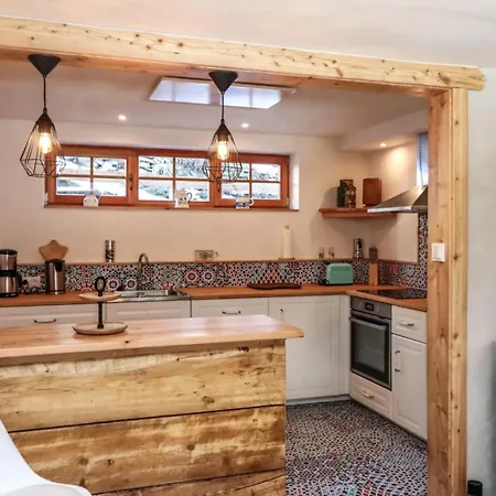 Felsenhutte By Globalimmoservice Semesterbostad Ebene Reichenau