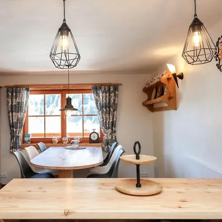 Semesterbostad Felsenhutte By Globalimmoservice Ebene Reichenau